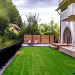 Schlossmuehle - Lean Luxury Boutique 그로테르탈
