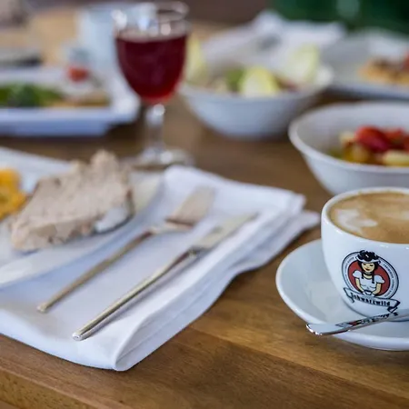Schlossmuehle - Lean Luxury Boutique 4* גלוטרטל