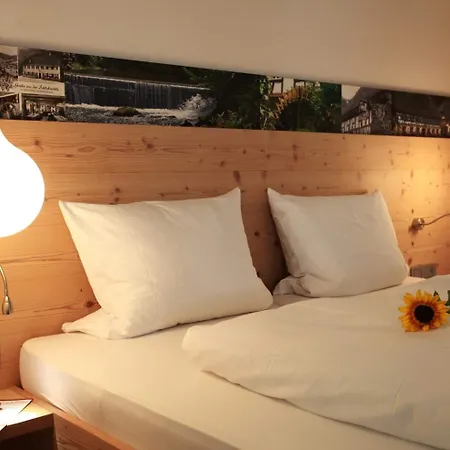 Schlossmuehle - Lean Luxury Boutique