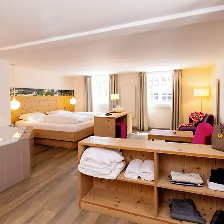 Schlossmuehle - Lean Luxury Boutique