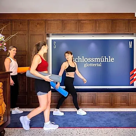 Schlossmuehle - Lean Luxury Boutique ホテル グロッタータール